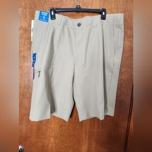 Haggar In Motion Comfort Utility Shorts